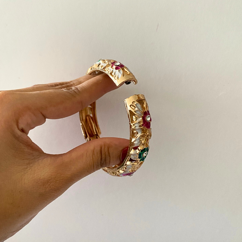 Taraang Bangles