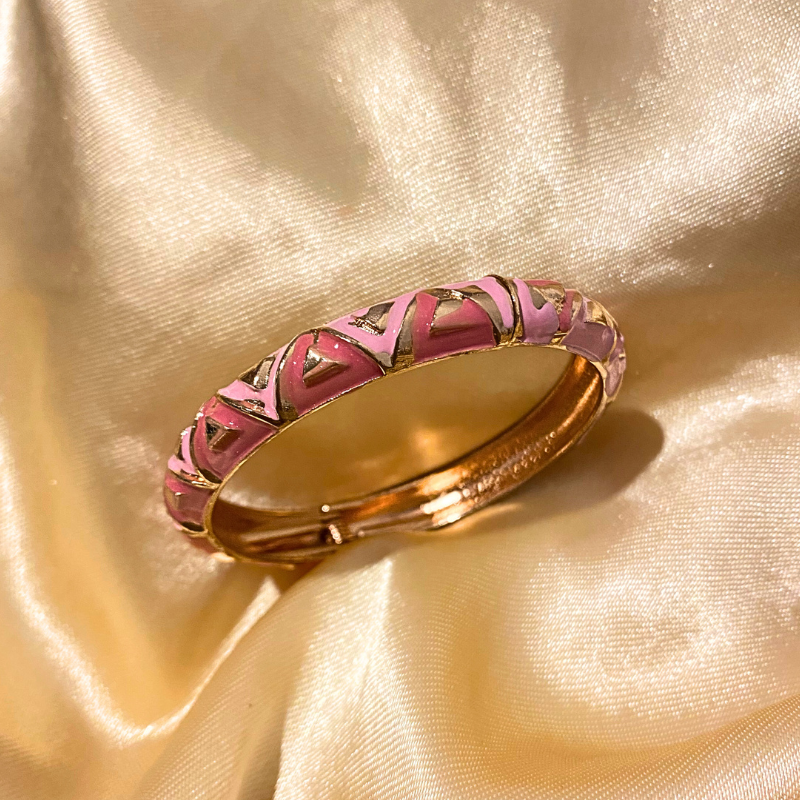 Pink aura Bangle