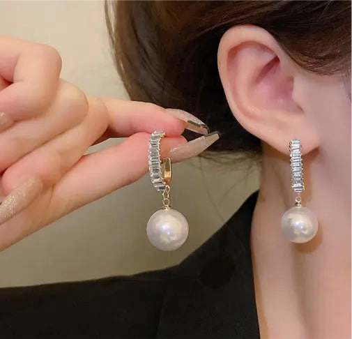 Sparkle dangle Earrings