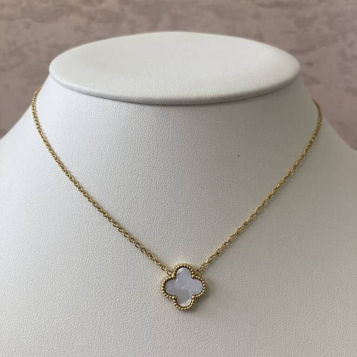 Clover necklace