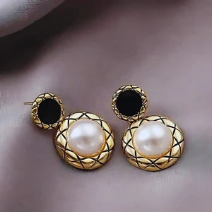 Vintage Earring