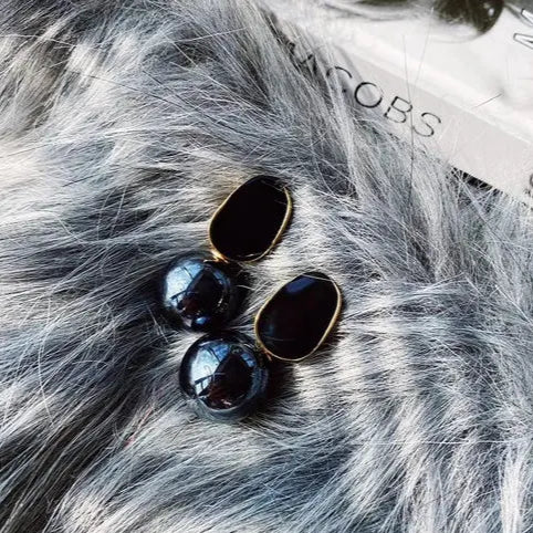 Black Pearl Drop Earrings
