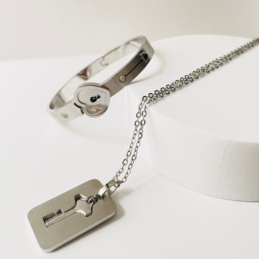 Couple Heart Lock & Key Silver Anti-Tarnish Bracelet