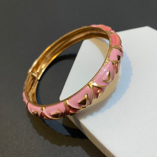 Pink aura Bangle