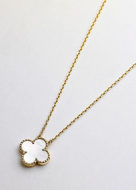 Clover necklace