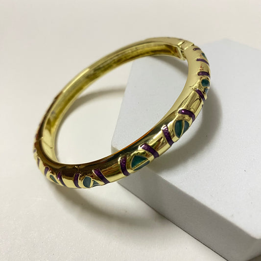 Kesarika Bangle