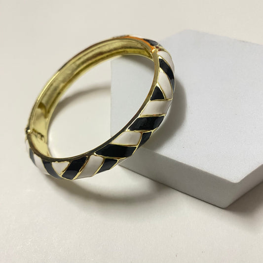 Saubhya Bangle