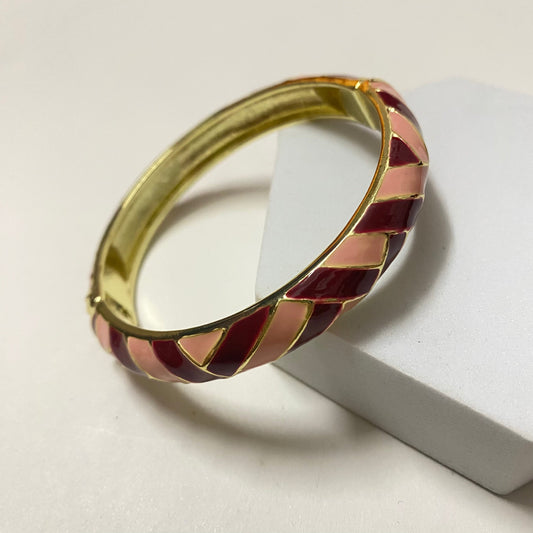 Vishakha Bangle