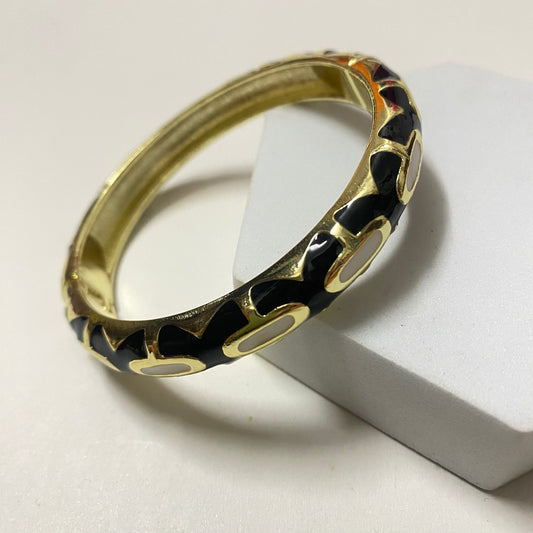 Indira Bangle