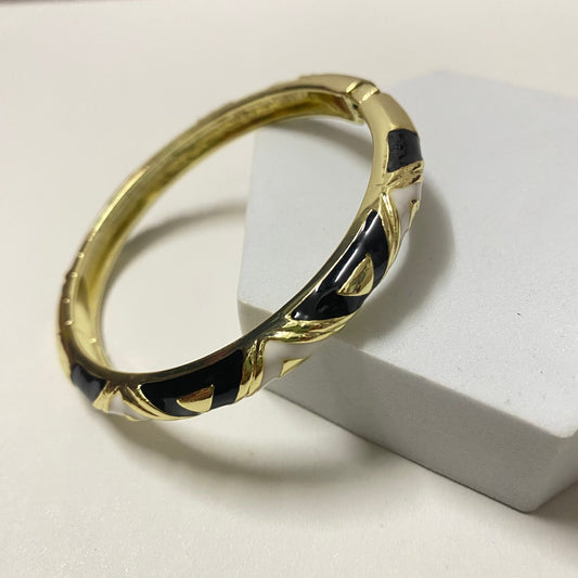 Chandrika Bangle