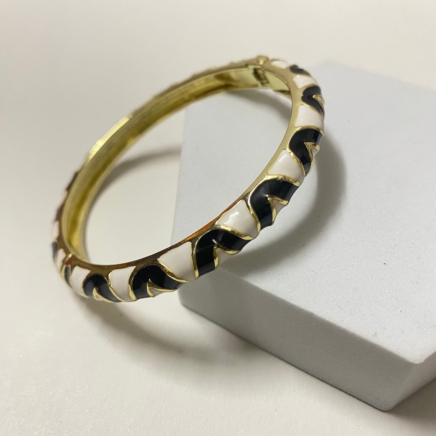 Shravya Bangle