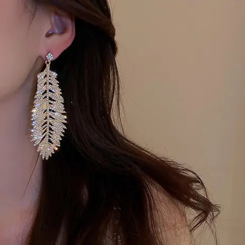 Golden Long Leafs Earring