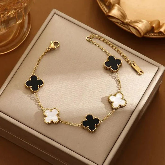 Rotating clover 3 in 1 bracelet